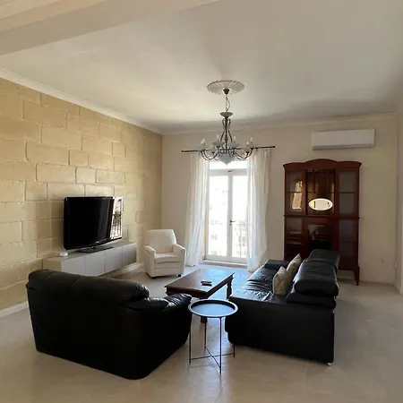 Spacious & 3-bedroom Close To The Sea * Ta Xbiex